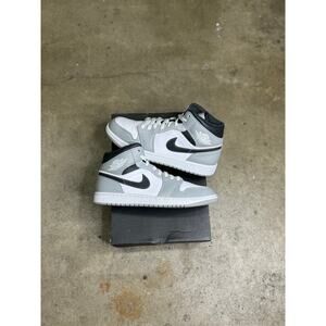 Jordan 1 Mid Size 9.5 Light Smoke Grey Anthracite  554724-078